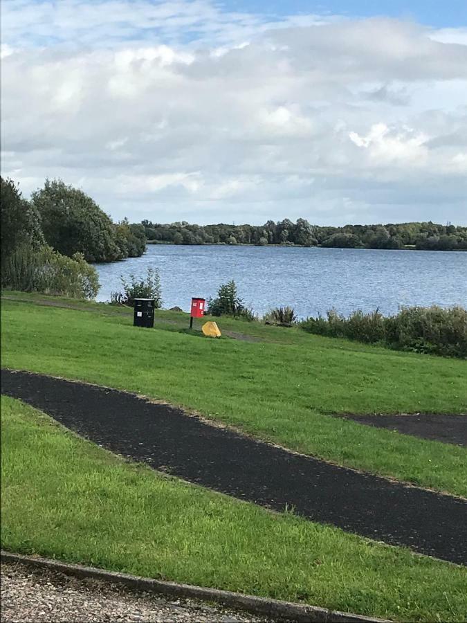 Lakelands Craigavon Exterior photo